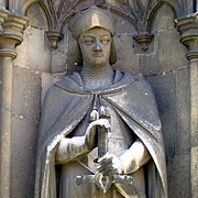 Statue of King Henry V - � Nash Ford Publishing